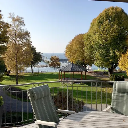 Seeblick - Exklusive In Erster Reihe Mit Balkon Und Seeblick