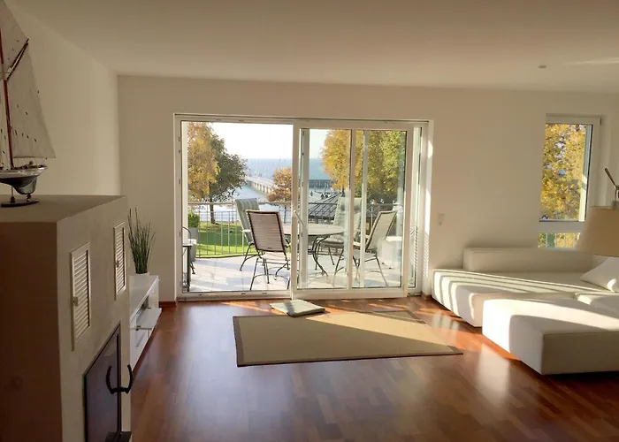 Seeblick - Exklusive In Erster Reihe Mit Balkon Und Seeblick Apartamento Nonnenhorn