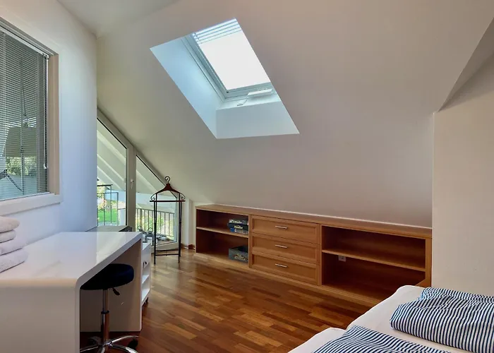 Apartamento Seeblick - Exklusive In Erster Reihe Mit Balkon Und Seeblick Nonnenhorn