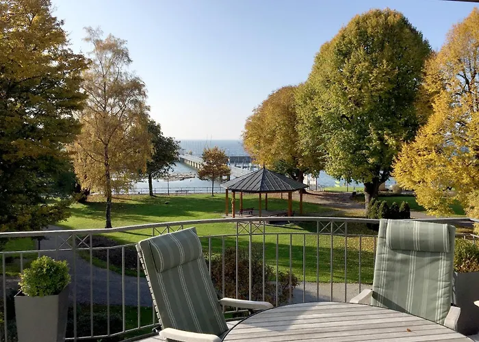 Seeblick - Exklusive In Erster Reihe Mit Balkon Und Seeblick